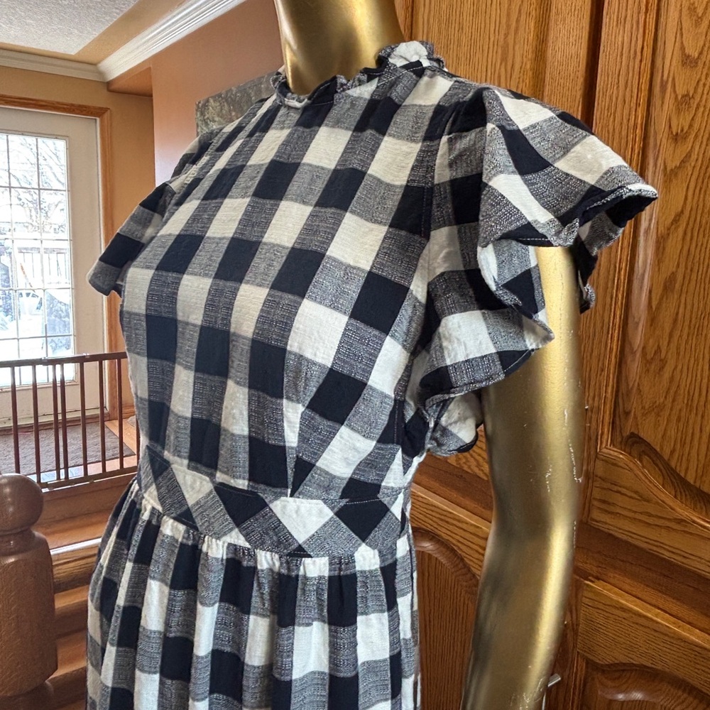 Checkered Maxi Dress - Picture 8 of 11